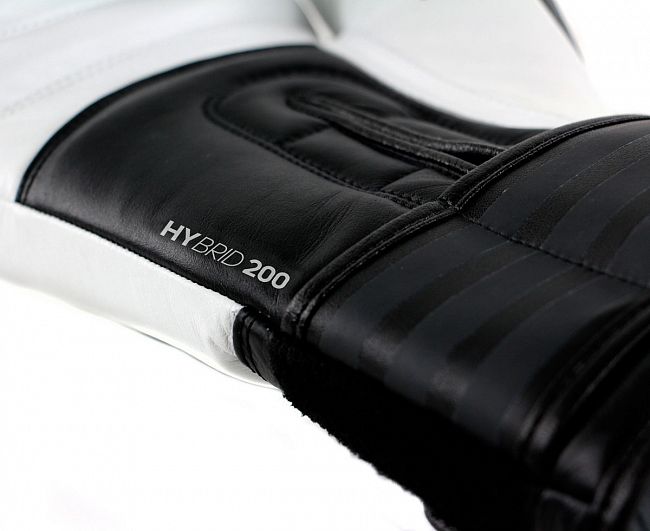 Перчатки боксерские Hybrid 200 бело-черные фото 4