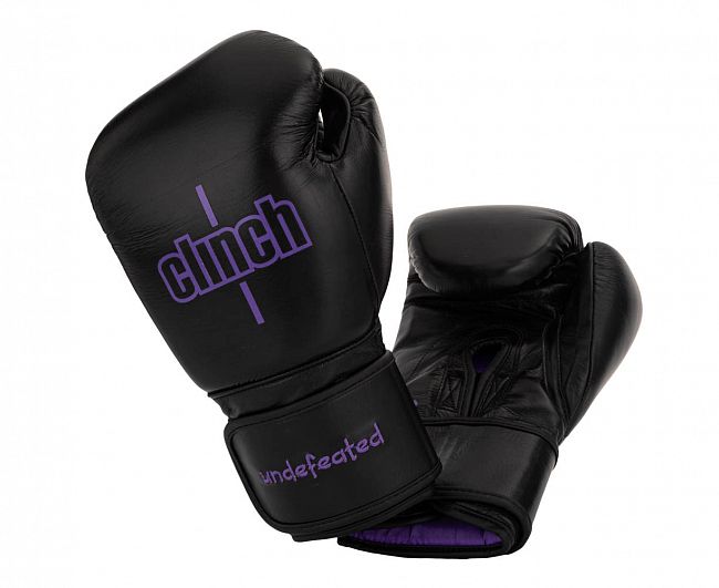 Перчатки боксерские Clinch Undefeated черные фото 9