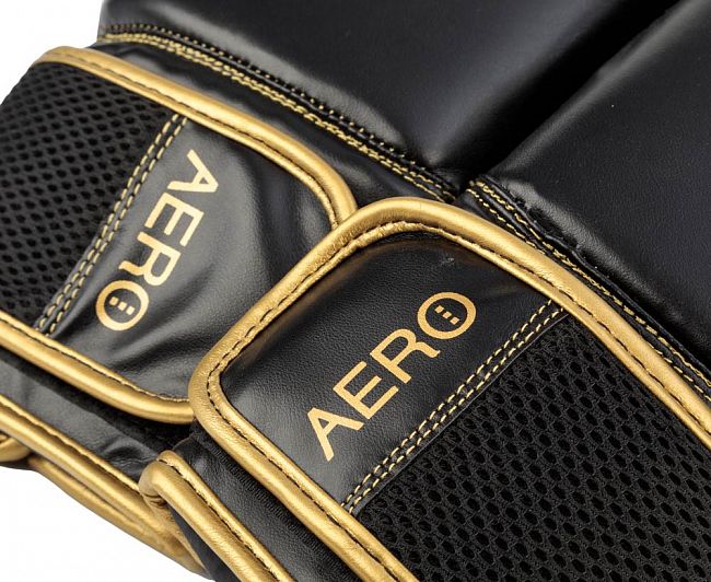 Перчатки боксерские Clinch Aero 2.0 черно-золотые фото 8