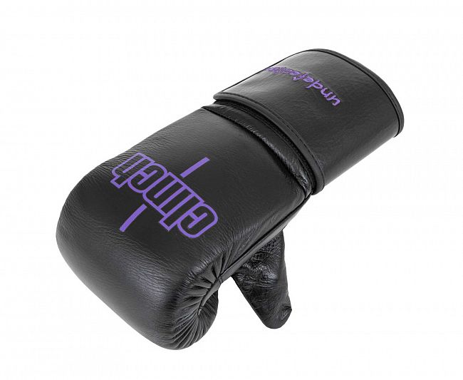 Перчатки снарядные Clinch Bag Mitts Undefeated черные фото 6
