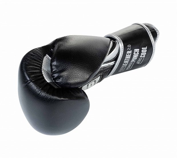 Перчатки боксерские Clinch Punch 2.0 черно-серебристые фото 9