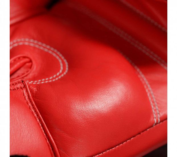 Перчатки боксерские Muay Thai Gloves 300 красно-белые фото 12