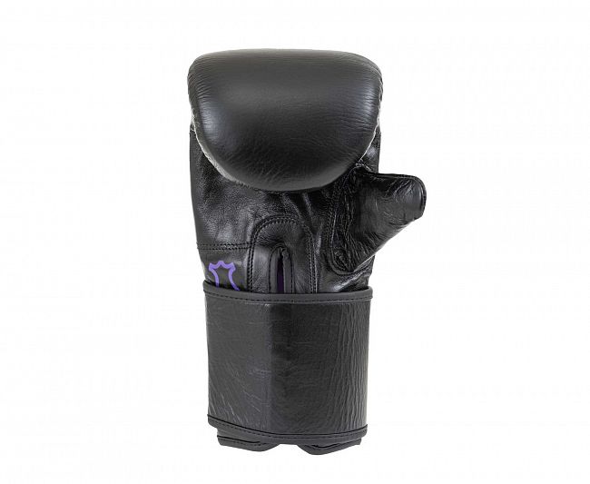 Перчатки снарядные Clinch Bag Mitts Undefeated черные фото 5