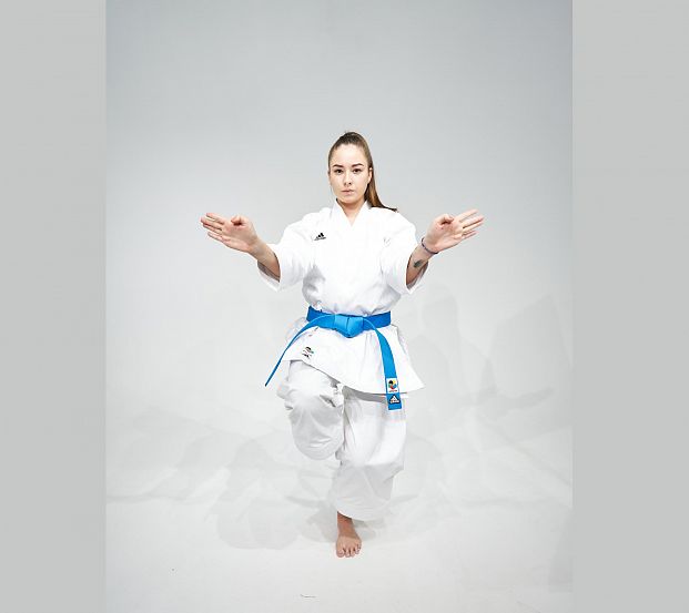 Кимоно для карате Shori Karate Uniform Kata WKF белое с черным логотипом фото 6