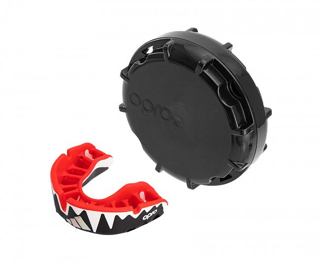 Капа одночелюстная Opro Platinum Gen4 Self-Fit Mouthguard черно-бело-красная фото 8