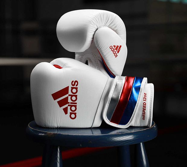Перчатки боксерские AdiSpeed бело-сине-красные фото 26